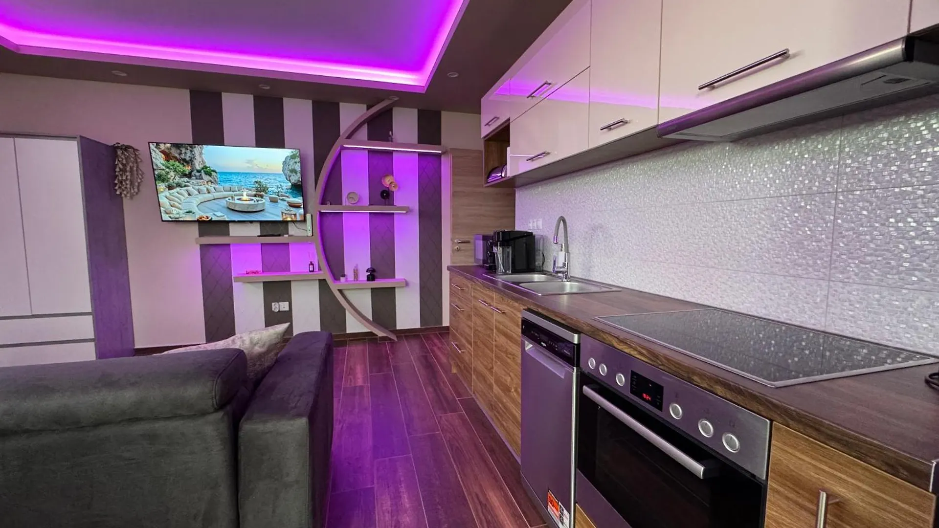 Penthouse Happy Seasons Apartment Hajduszoboszlo 0*,